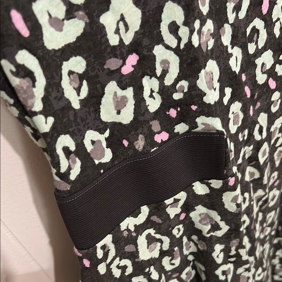 AMERICAN EAGLE OUTFITTERS Aqua, Gray and Purple Leopard Print Mini Dress L - Picture 3 of 7